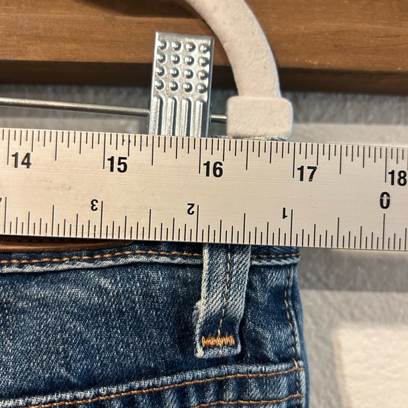 Eddie Bauer Women's Boyfriend Medium Wash Jeans size 14R (1127) - Picture 6 of 7